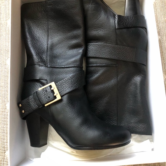 Chloe Prince Mid calf boot. Pull on. Worn a few times. In excellent condition. - Picture 3 of 11